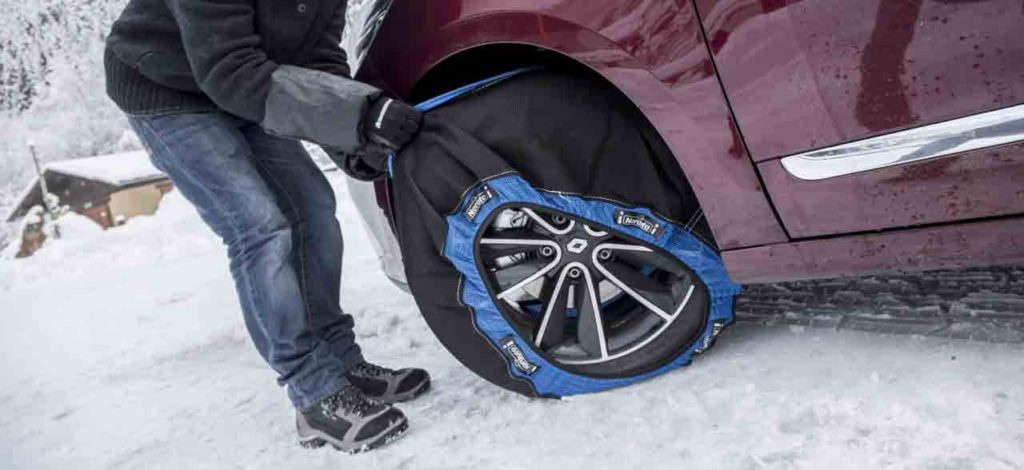 Michelin 008407 Sos Grip Chaussettes à Neige Textile : : Auto et  Moto