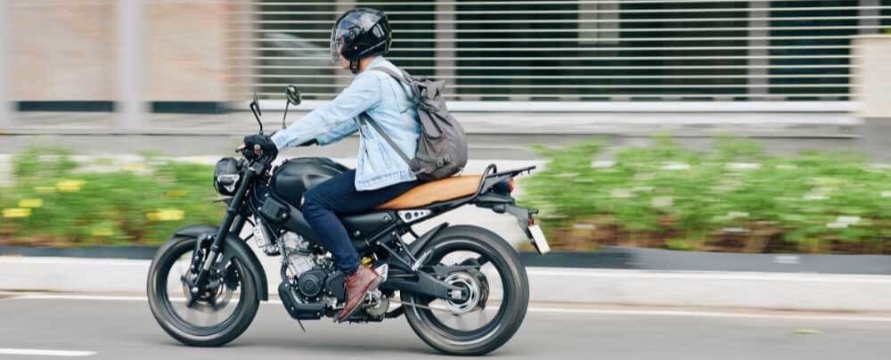 JDC Sac à Dos Moto étanche 24 L avec Espace pour Le Casque, Extensible à 36  L – Frontier : : Auto et Moto